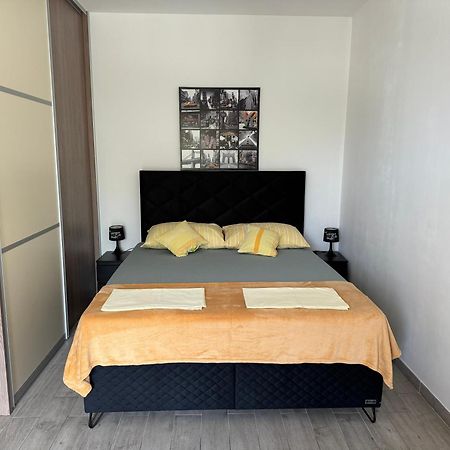 Oki Apartment Gradac  Bagian luar foto