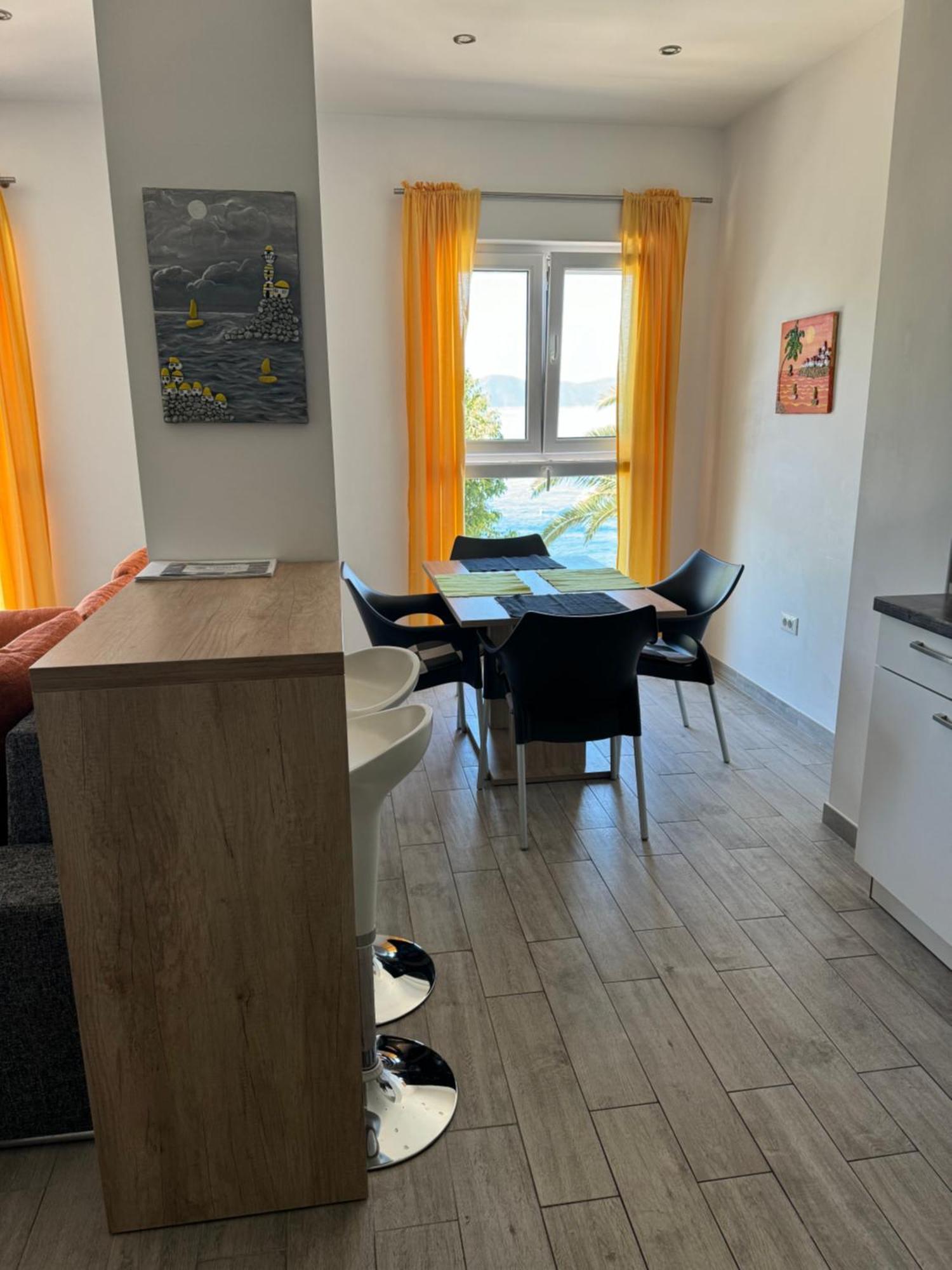 Oki Apartment Gradac  Bagian luar foto