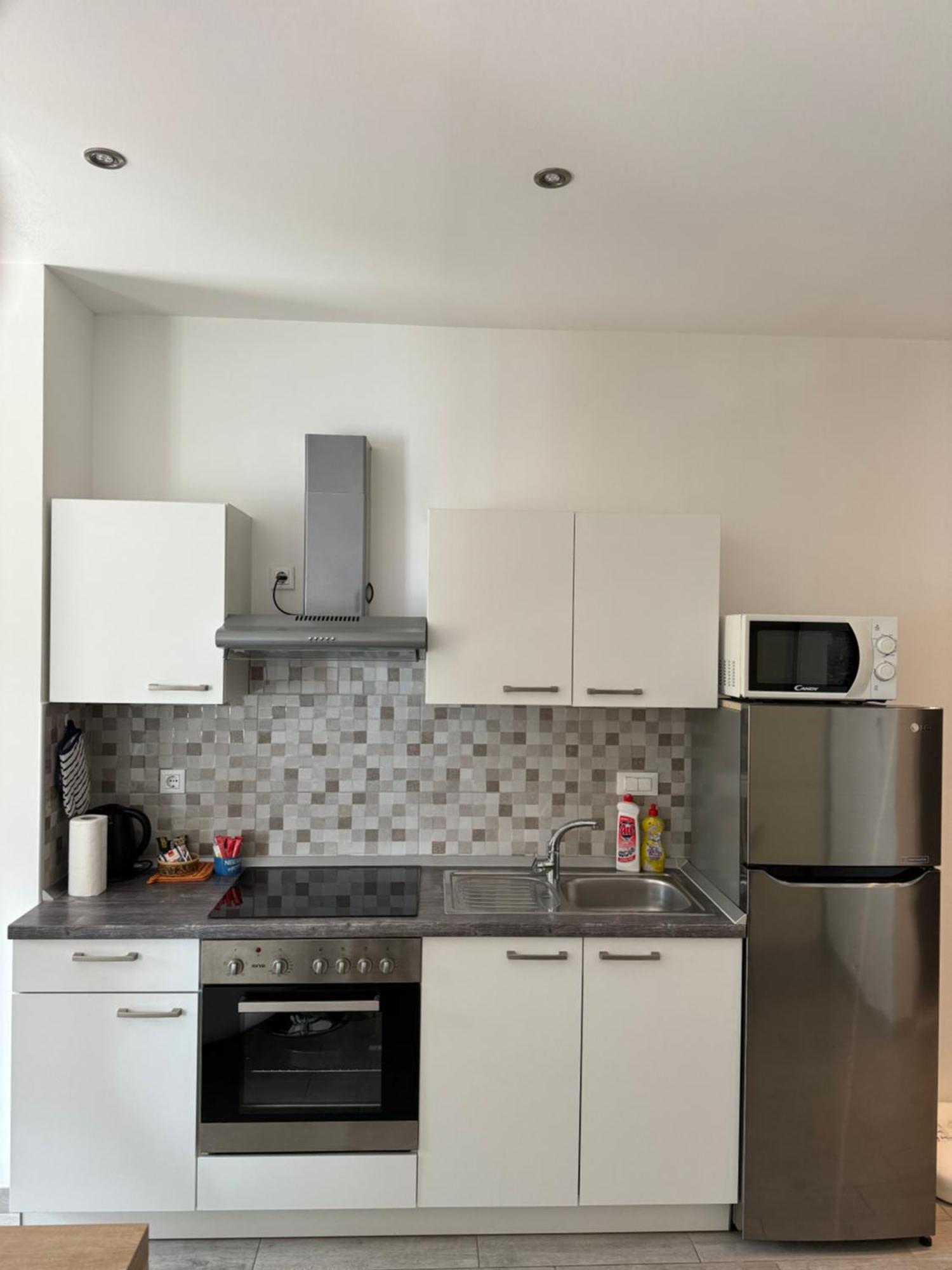 Oki Apartment Gradac  Bagian luar foto